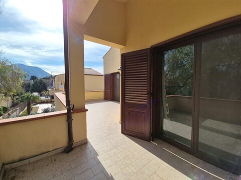 Villa in Vendita a Palermo Mondello - Galatea