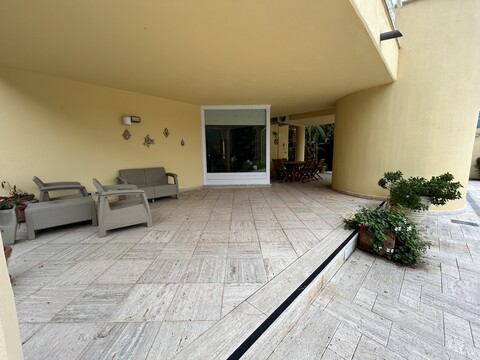 Villa in Vendita a Palermo Mondello - Valdesi