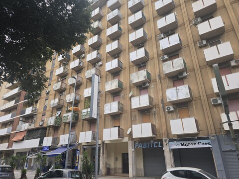 Appartamento in Vendita a Palermo Lanza di Scalea - Velodromo