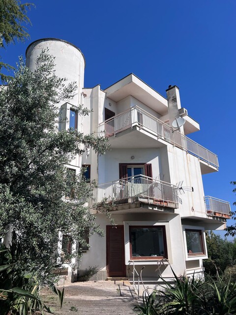 Villa in Vendita a Palermo Baida - San Isidoro