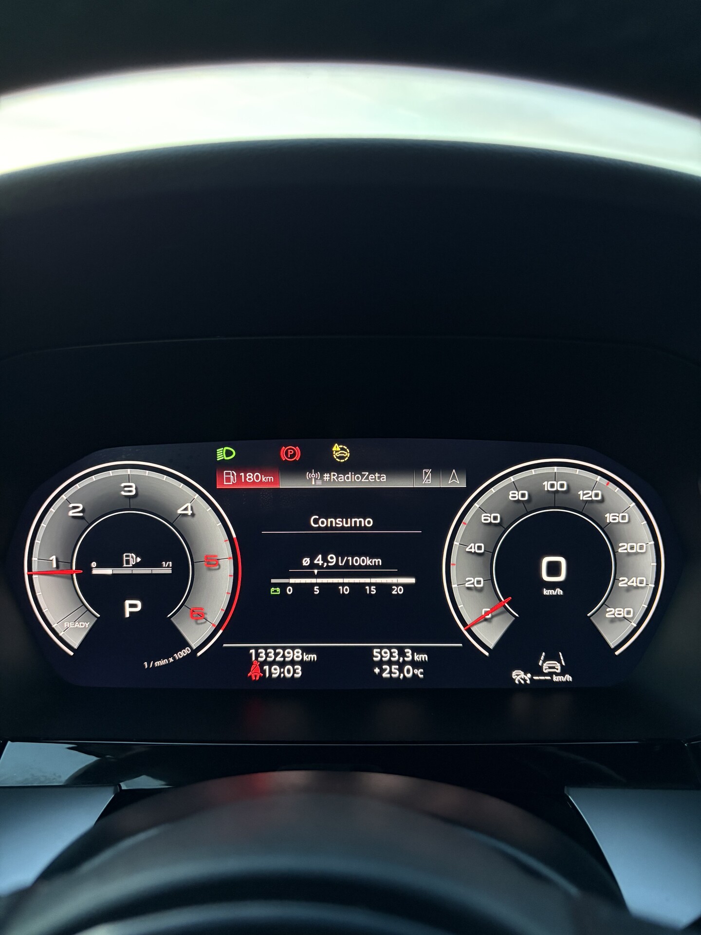 Audi A3 S tronic identity black Diesel