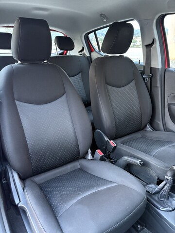 Opel Karl COSMO Benzina