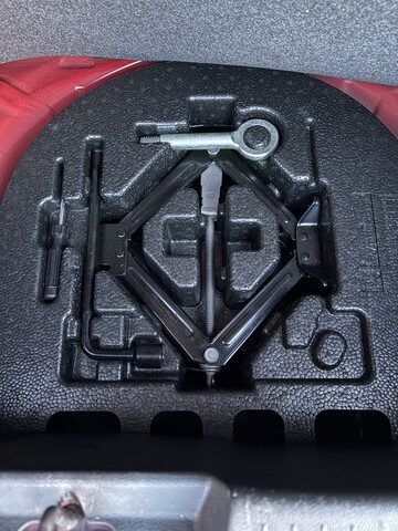 Opel Karl COSMO Benzina