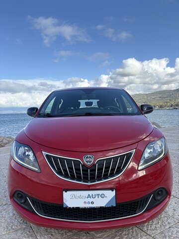 Lancia Ypsilon Hybrid FireFly Elettrica / Benzina