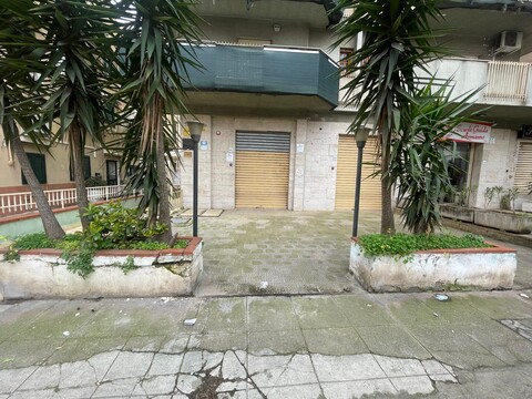 Locale commerciale in Affitto a Palermo Calatafimi Alta