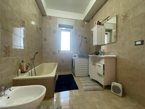 Quadrilocale in Vendita a Palermo Calatafimi bassa