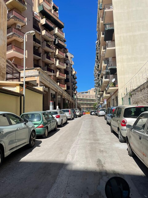 Quadrilocale in Vendita a Palermo Calatafimi bassa