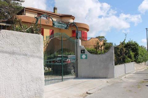 Villa bifamiliare in Vendita a Cinisi Magaggiari (Palermo)