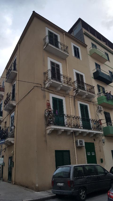 Appartamento in Vendita a Palermo civico università