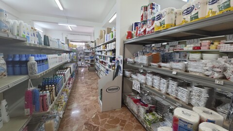 Locale commerciale in Vendita a Palermo VIALE DELLE SCIENZE