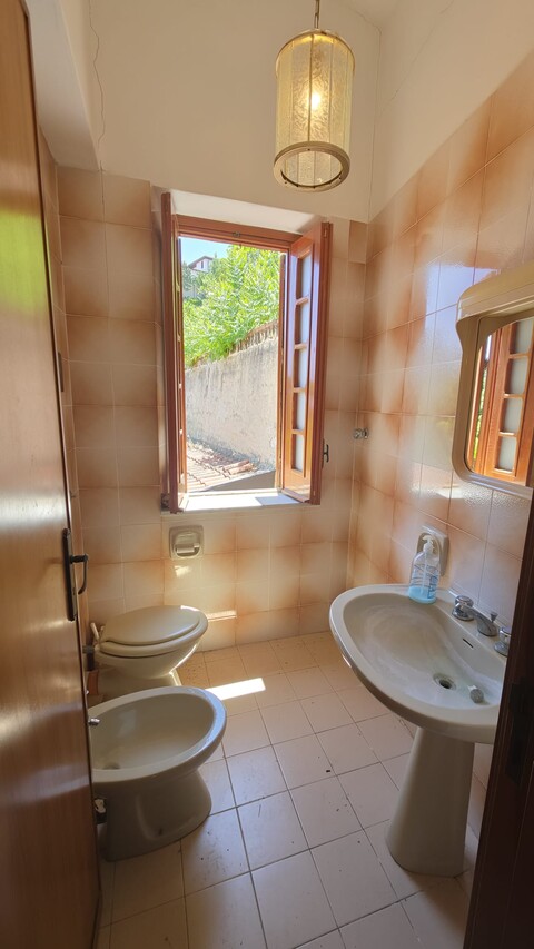 Villa indipendente in Vendita in provincia di Palermo