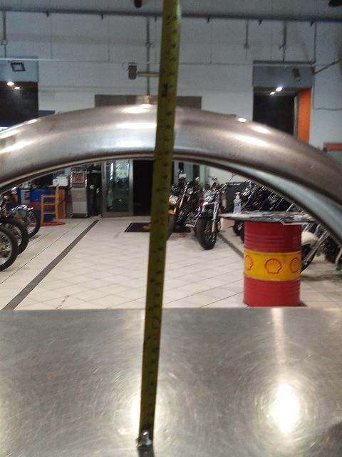 Parafango posteriore in Metallo PER CAFE RACER UNIVERSALE Grezzo con Terminale Tondo
