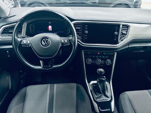 Volkswagen T-Roc STYLE Benzina