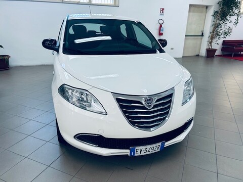 Lancia Ypsilon GOLD Benzina