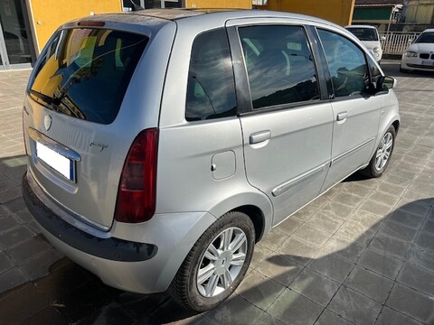 Lancia Musa PLATINO Diesel