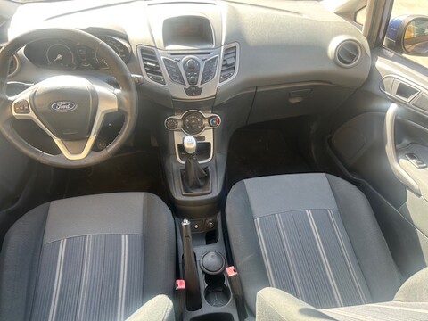 Ford Fiesta TITANIUM Diesel