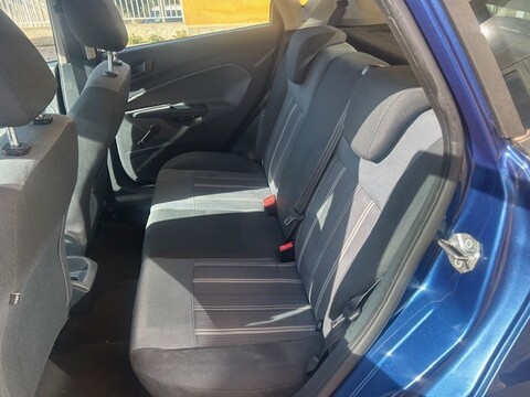 Ford Fiesta TITANIUM Diesel