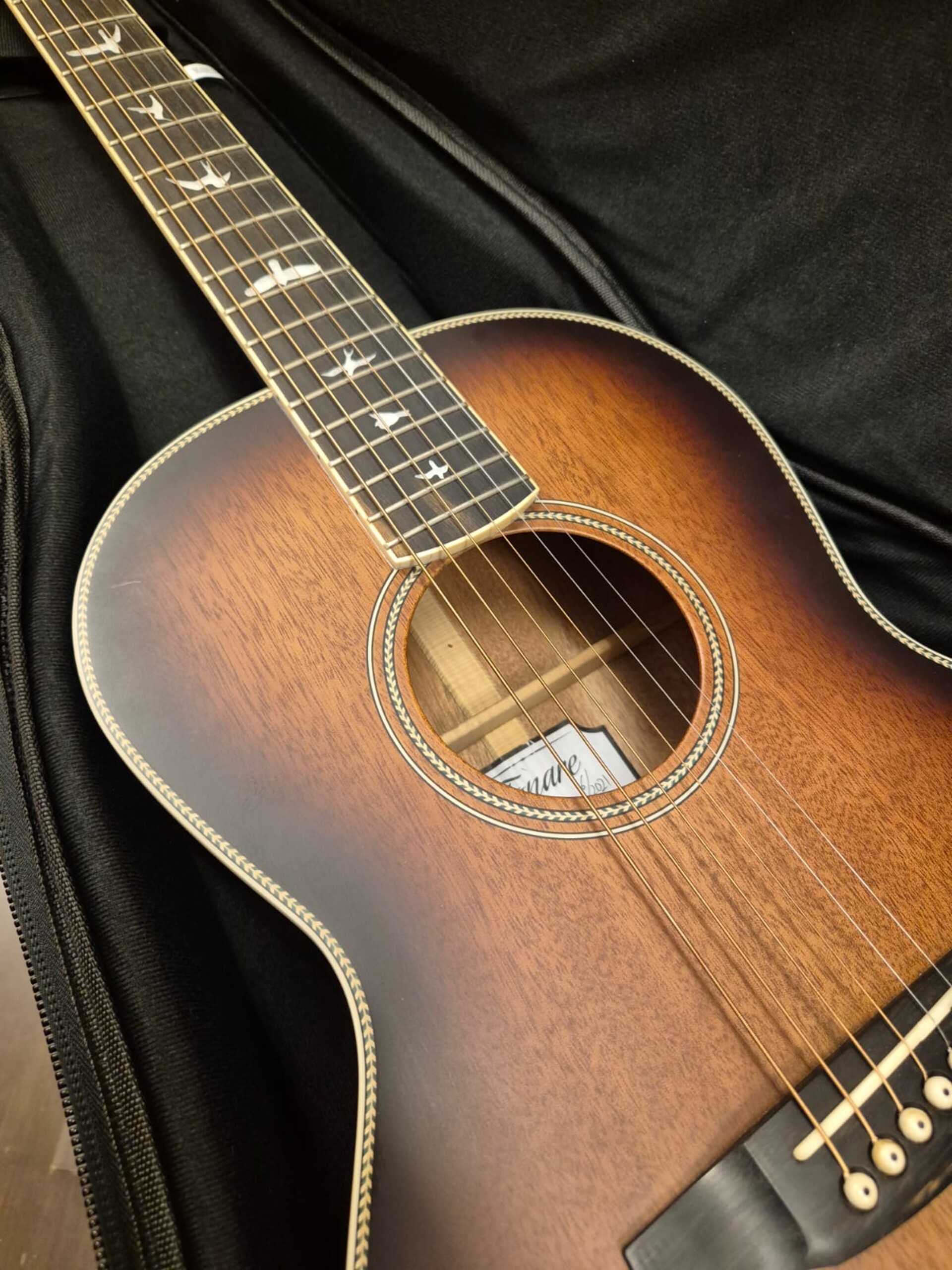 PRS SE P20E TONARE PARLOR TOBACCO SUNBURST