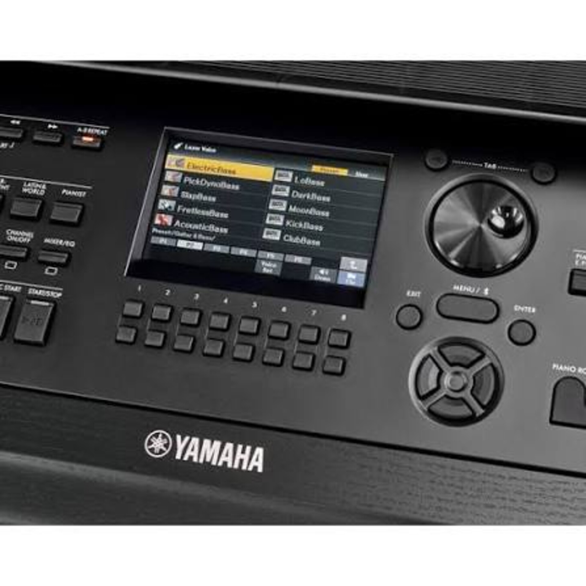 YAMAHA DGX670 BUNDLE