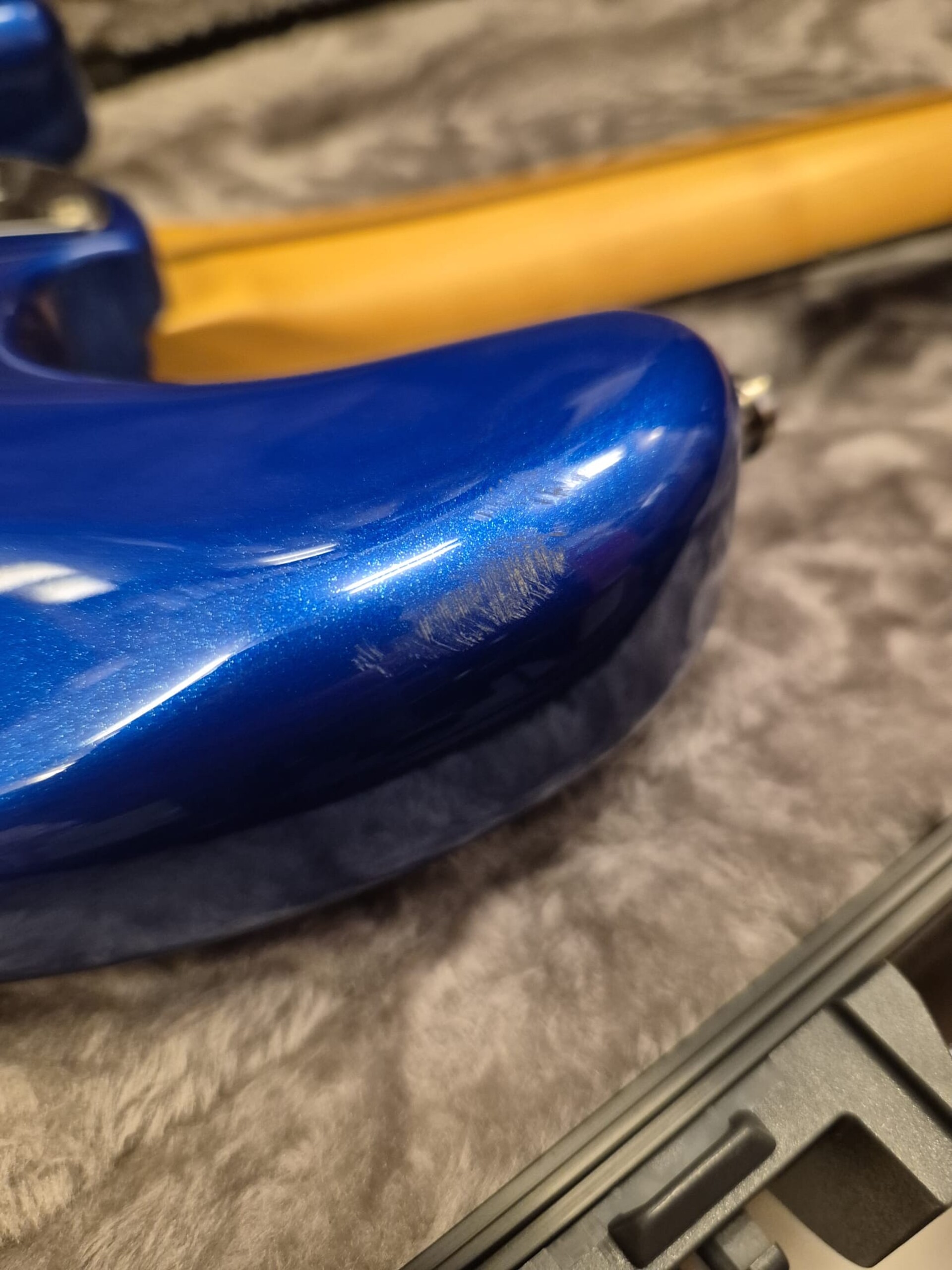 FENDER AMERICAN ULTRA II STRATOCASTER EB HSS NOBLE BLUE