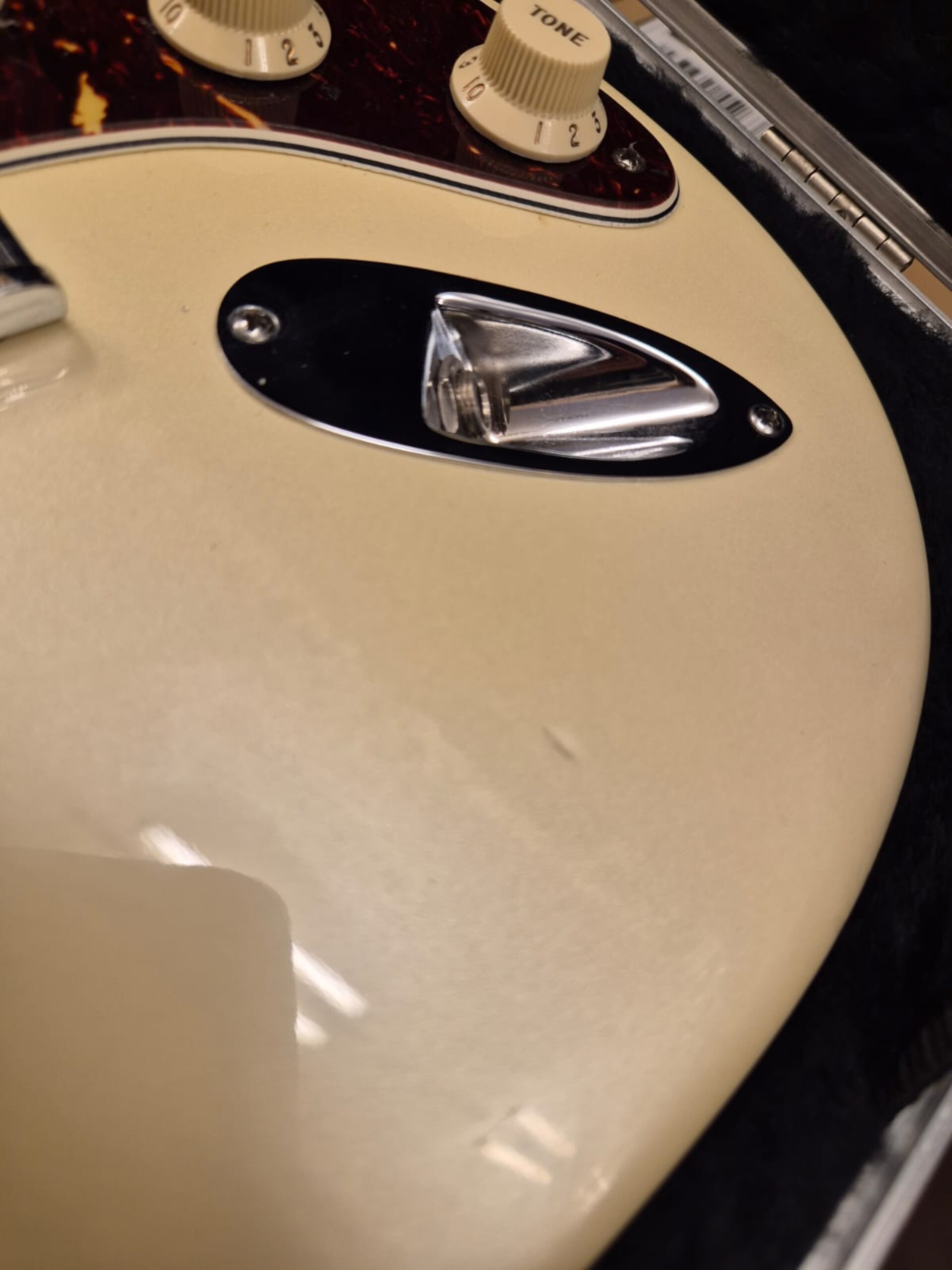 FENDER AMERICAN DELUXE STRATOCASTER OLYMPIC PEARL