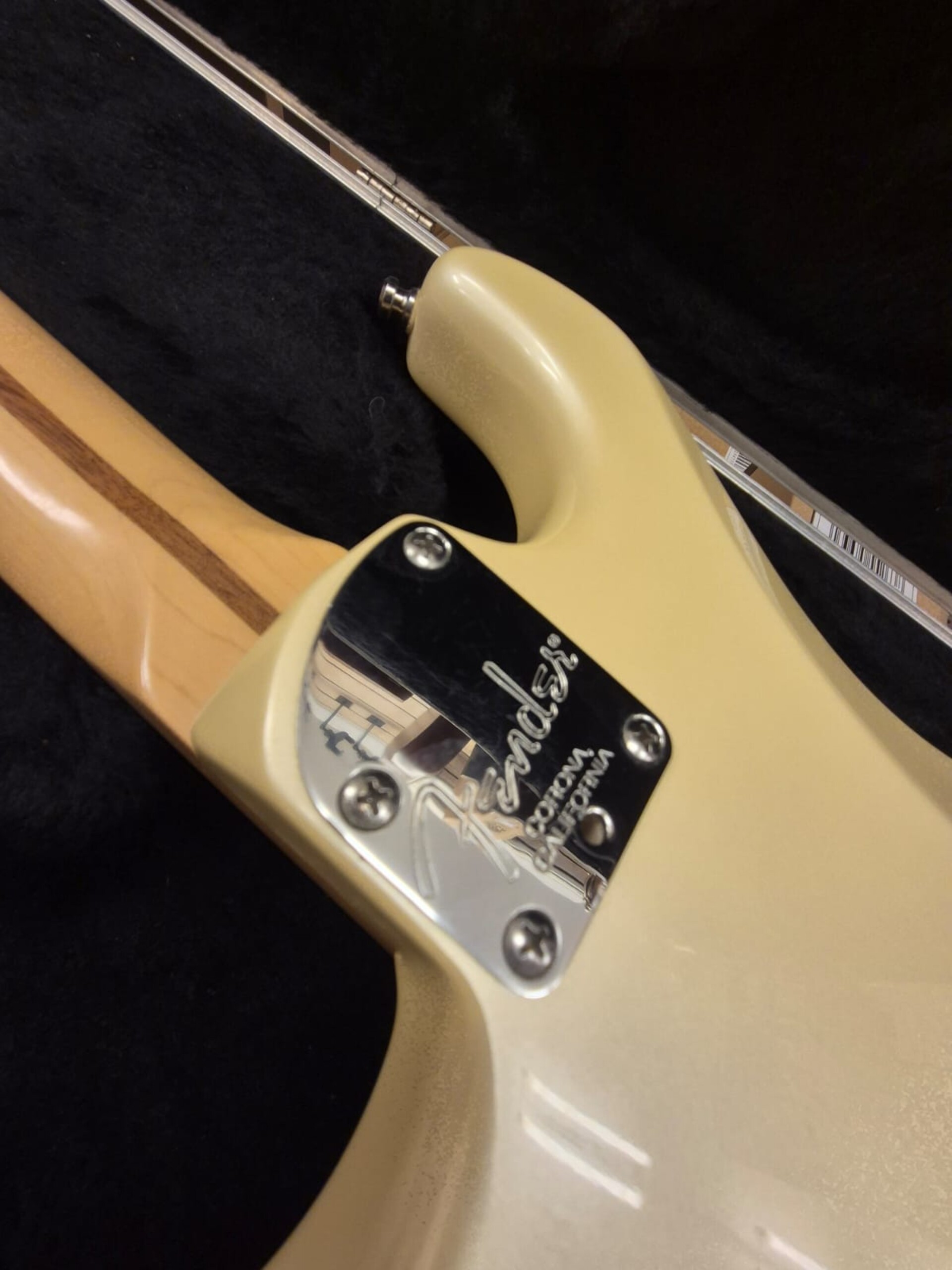 FENDER AMERICAN DELUXE STRATOCASTER OLYMPIC PEARL