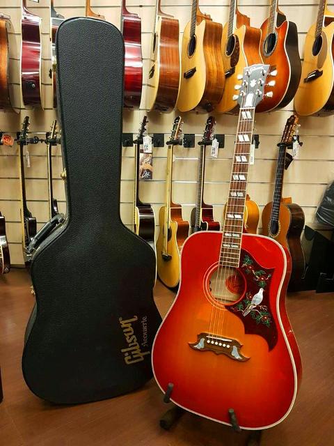 GIBSON 1960s DOVE REISSUE CUSTOM SHOP