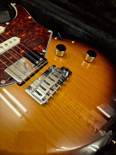 YAMAHA PACP12 PACIFICA PROFESSIONAL DESERT BURST