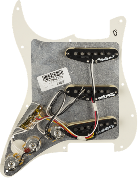 FENDER PRE WIRED STRAT PICKGUARD SSS TEX MEX WHITE