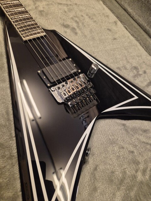 ESP LTD ALEXI LAIHO SAWTOOTH SE 20th ANNIVERSARY BLACK WHITE PINSTRIPE