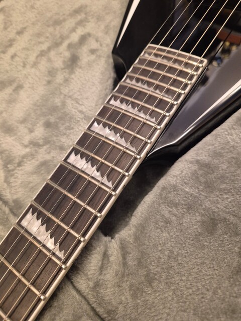 ESP LTD ALEXI LAIHO SAWTOOTH SE 20th ANNIVERSARY BLACK WHITE PINSTRIPE