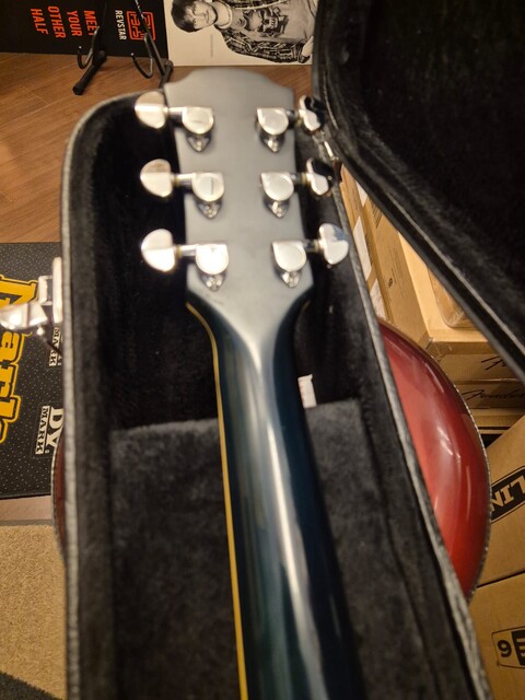 YAMAHA CPX700 CON ASTUCCIO RIGIDO