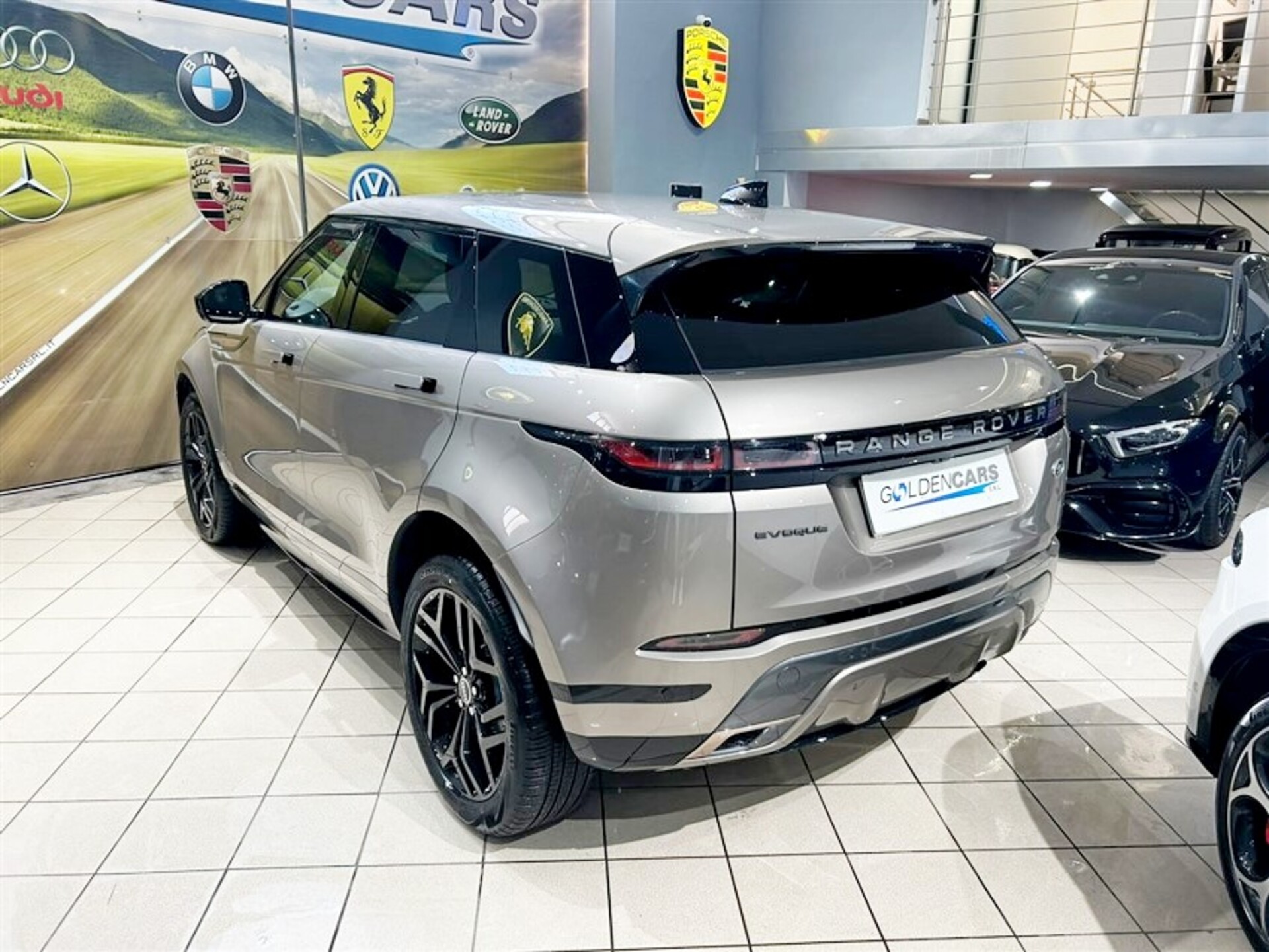 Land Rover Range Rover Evoque 2.0d i4 mhev R-Dynamic SE awd 204cv auto Elettrica / Diesel