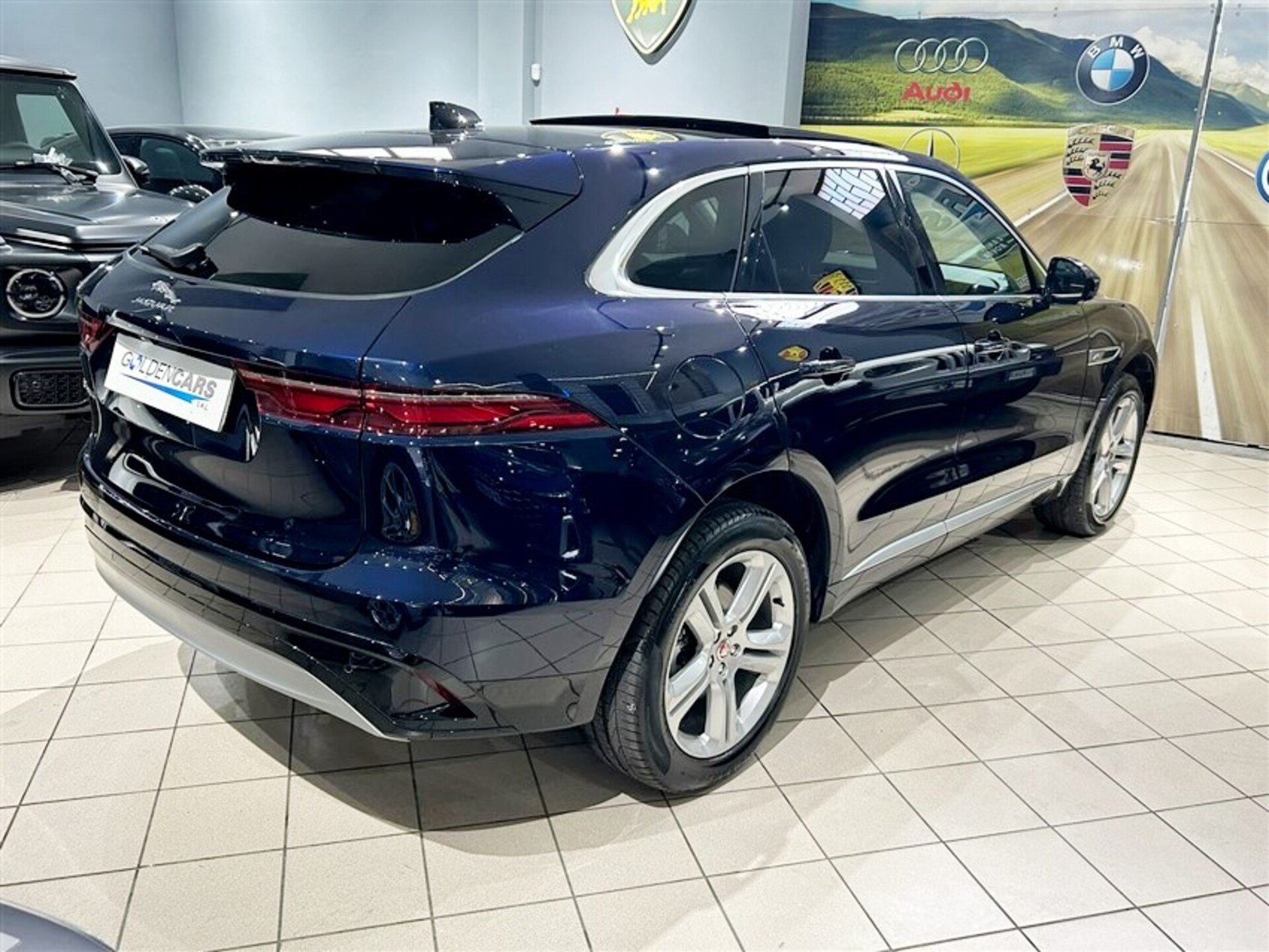 Jaguar F-PACE 2.0d i4 mhev SE awd 204cv auto Elettrica / Diesel