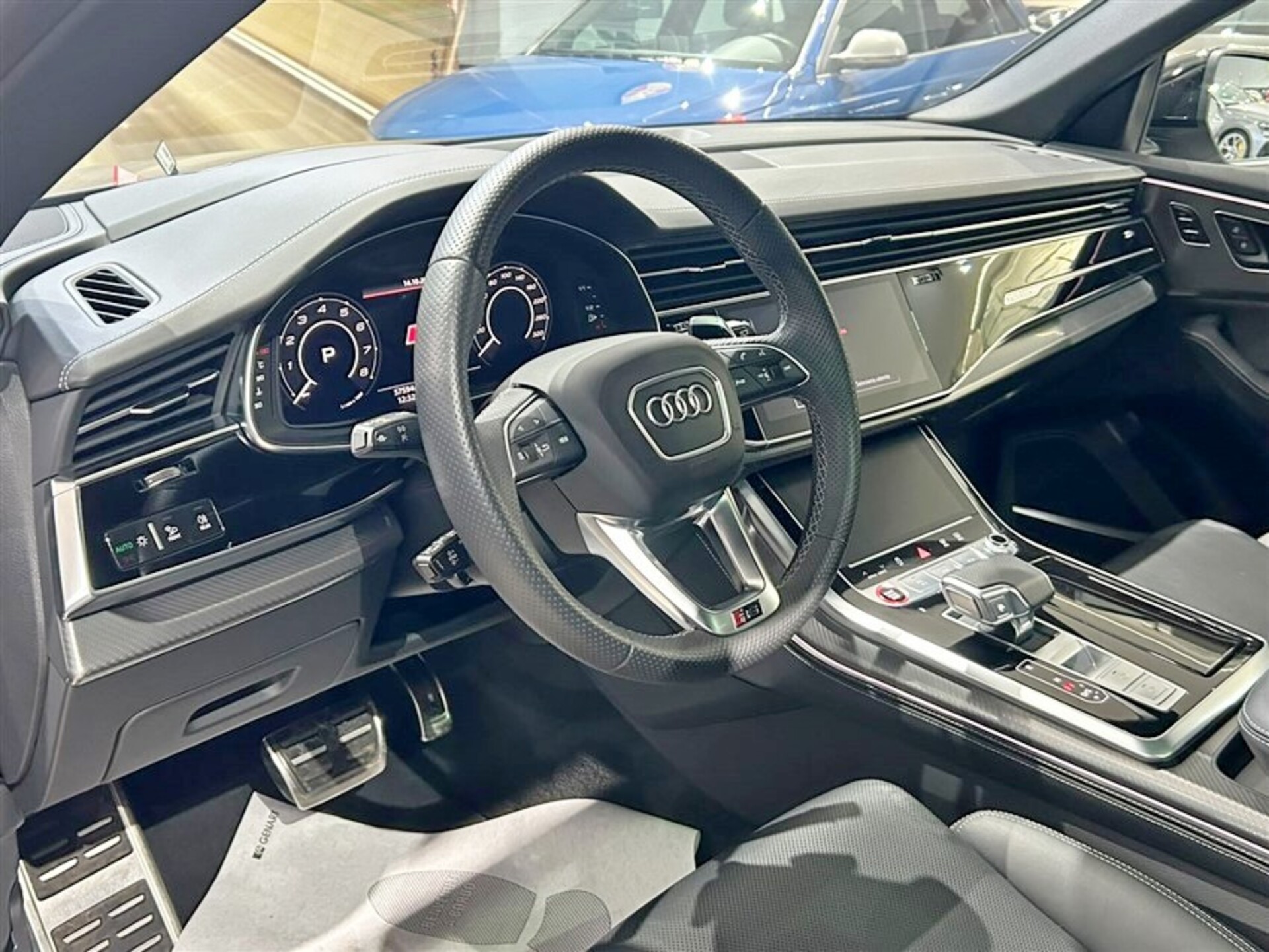 Audi RS Q8 4.0 mhev quattro tiptronic Elettrica / Benzina