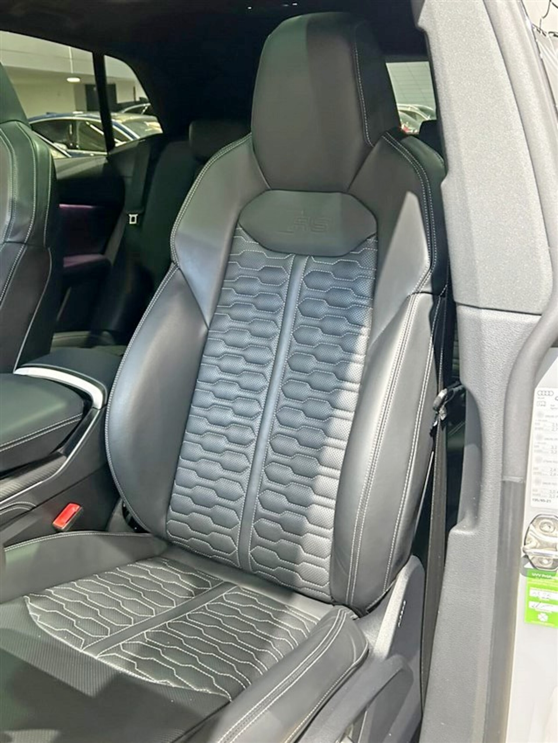 Audi RS Q8 4.0 mhev quattro tiptronic Elettrica / Benzina