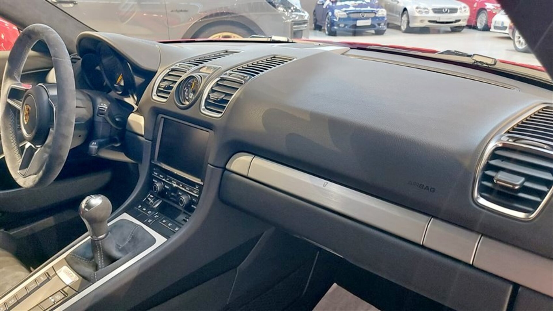 Porsche Cayman GT4 Solo 680 Km Benzina