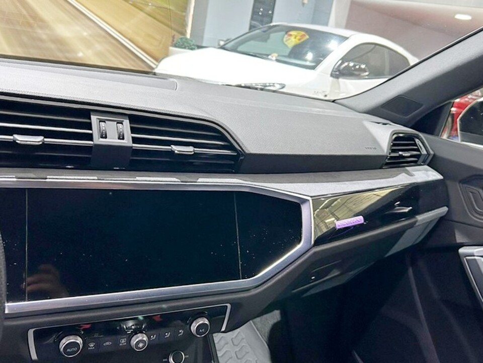 Audi Q3 SBK 40 2.0 TDI quattro Edition 200cv s-tronic Diesel