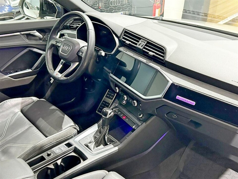 Audi Q3 SBK 40 2.0 TDI quattro Edition 200cv s-tronic Diesel