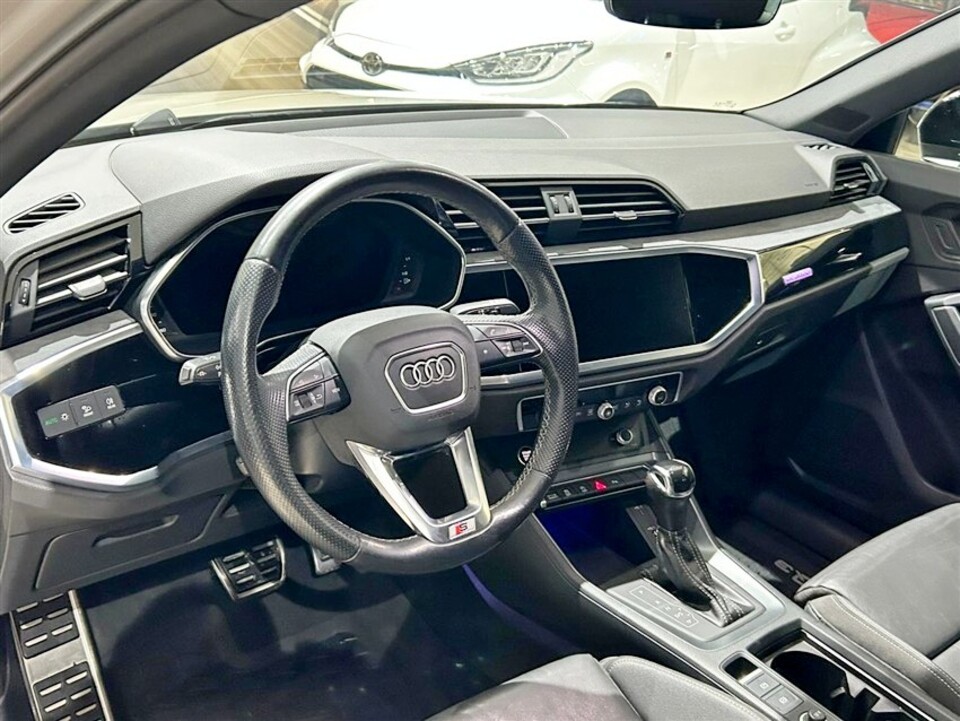 Audi Q3 SBK 40 2.0 TDI quattro Edition 200cv s-tronic Diesel