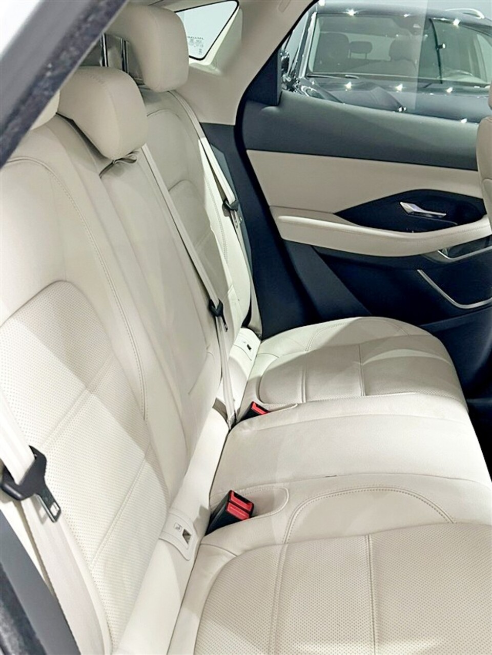 Jaguar E-Pace 2.0D 180 CV AWD aut. R-Dynamic SE Diesel