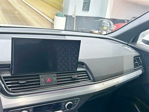 Audi Q5 SPB 2.0 MHEV S-Line Plus quattro Elettrica / Diesel