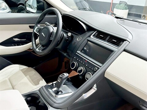 Jaguar E-Pace 2.0D 180 CV AWD aut. R-Dynamic SE Diesel