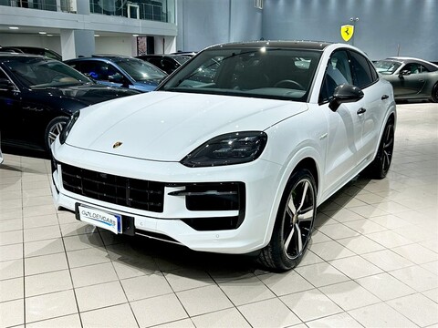 Porsche Cayenne Coupe 3.0 E-hybrid tiptronic Elettrica / Benzina