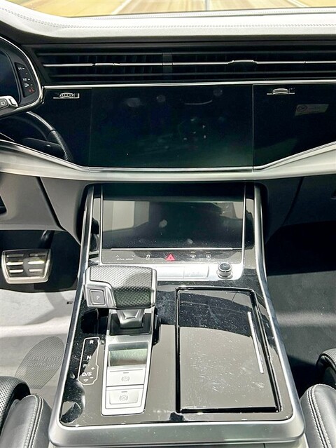 Audi Q8 50 3.0 tdi mhev Sport quattro tiptronic Elettrica / Diesel