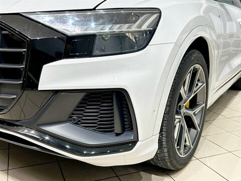 Audi Q8 50 3.0 tdi mhev Sport quattro tiptronic Elettrica / Diesel