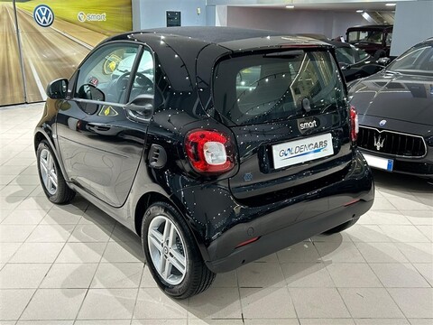 Smart Fortwo eq Pure 22kW Elettrica