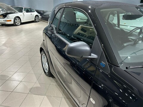 Smart Fortwo eq Pure 22kW Elettrica