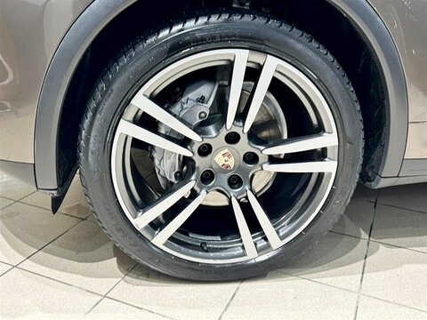 Porsche Cayenne 3.0 V6 tdi 245cv tiptronic Diesel