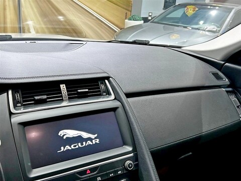 Jaguar E-Pace 2.0d i4 awd 180cv auto my19 Diesel